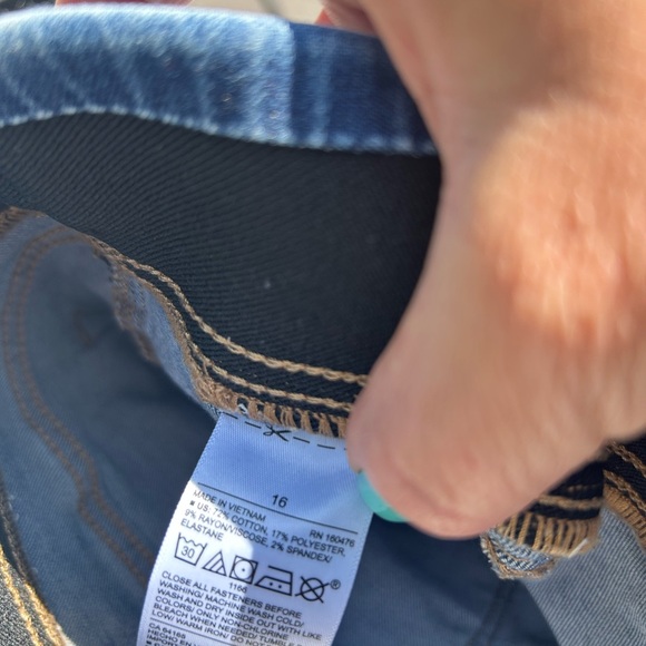 Old Navy Women's Distressed Boyfriend Jeans - Blue - Picture 4 of 4